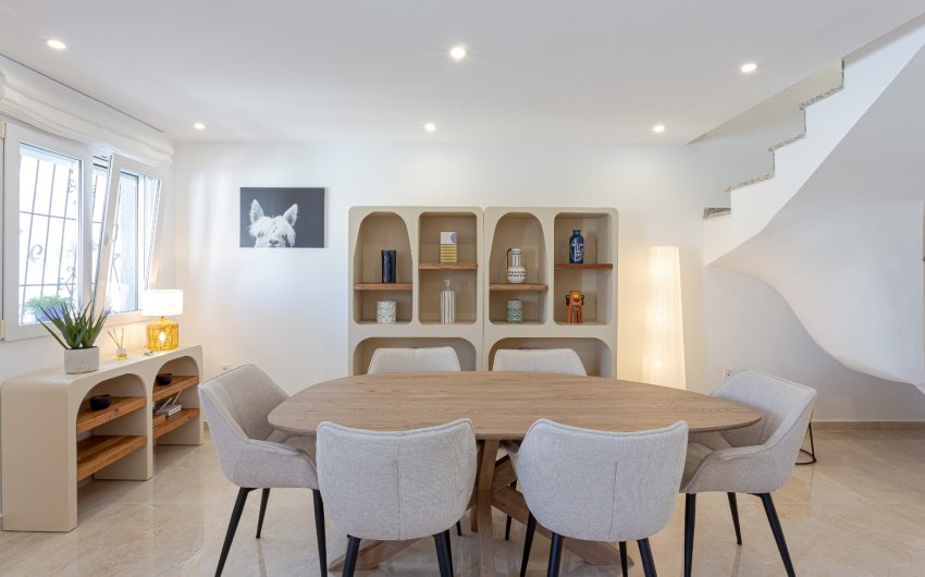 Resale - Villa -
Pilar de la Horadada - Costa Blanca