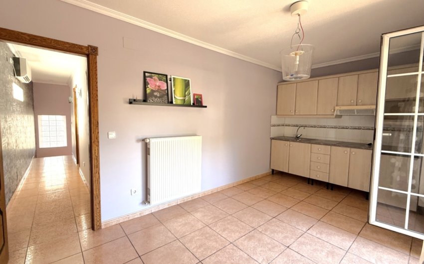 Resale - Villa -
Pilar de la Horadada - Costa Blanca