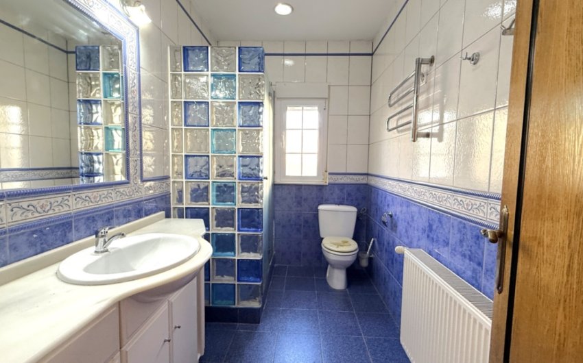 Resale - Villa -
Pilar de la Horadada - Costa Blanca