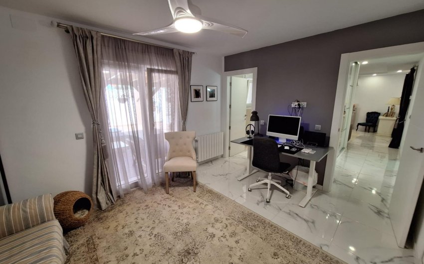 Resale - Villa -
Pilar de la Horadada - Pinar de Campoverde