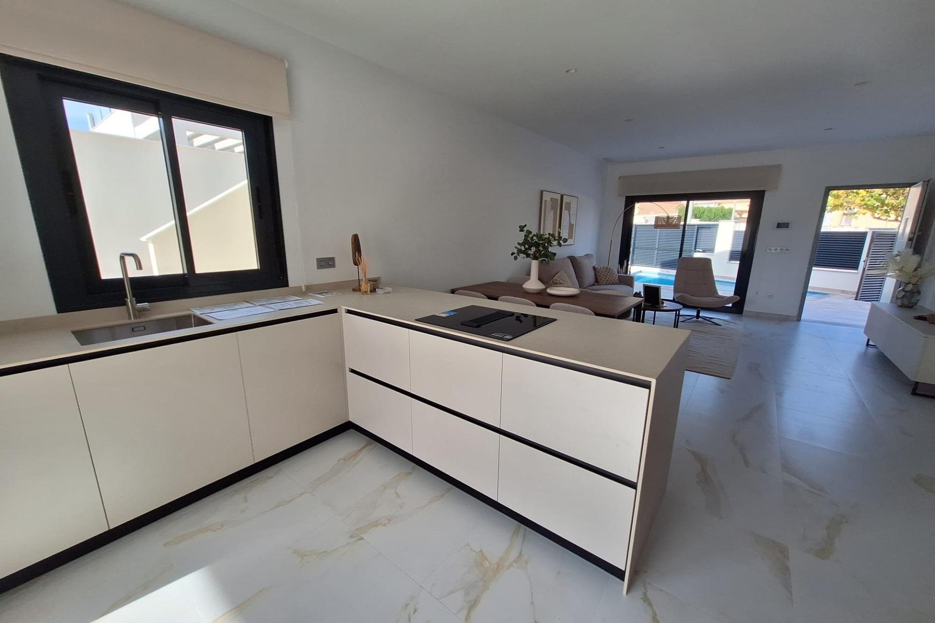 Resale - Villa -
Pilar de la Horadada - Pinar de Campoverde