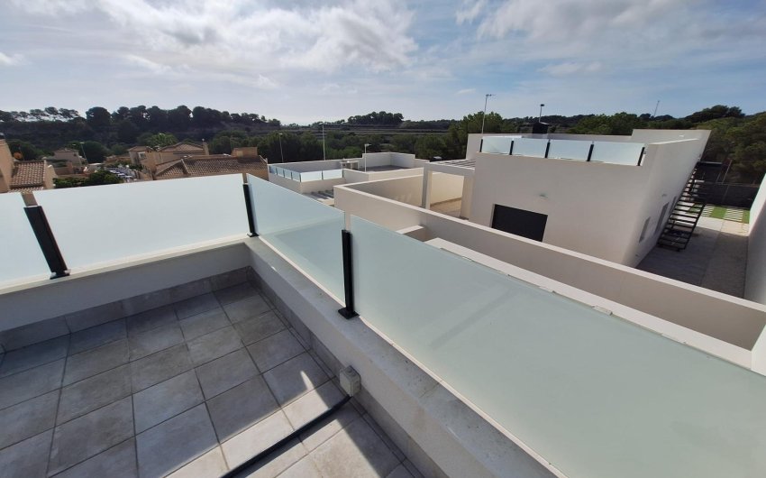 Resale - Villa -
Pilar de la Horadada - Pinar de Campoverde