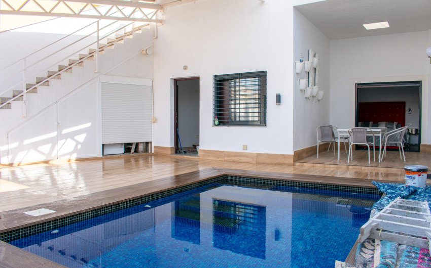 Resale - Villa -
Pilar de la Horadada - Torre de la Horadada