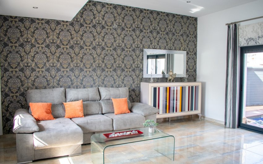 Resale - Villa -
Pilar de la Horadada - Torre de la Horadada