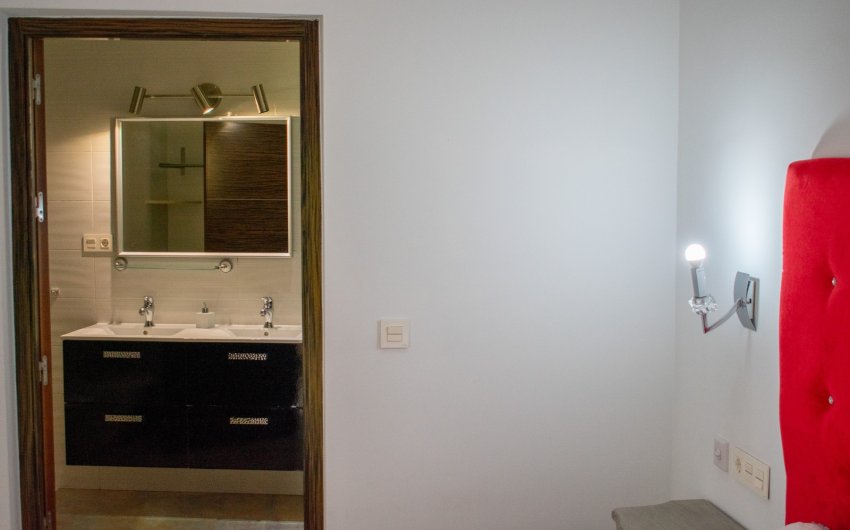 Resale - Villa -
Pilar de la Horadada - Torre de la Horadada