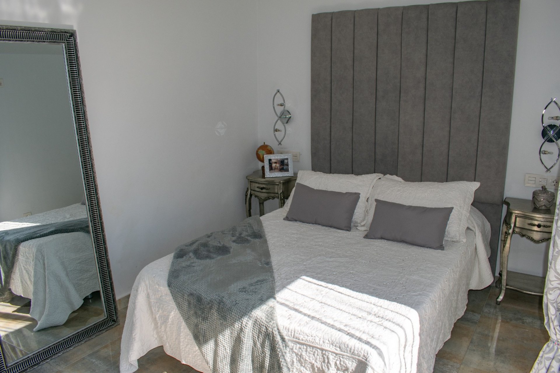 Resale - Villa -
Pilar de la Horadada - Torre de la Horadada