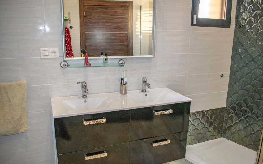 Resale - Villa -
Pilar de la Horadada - Torre de la Horadada