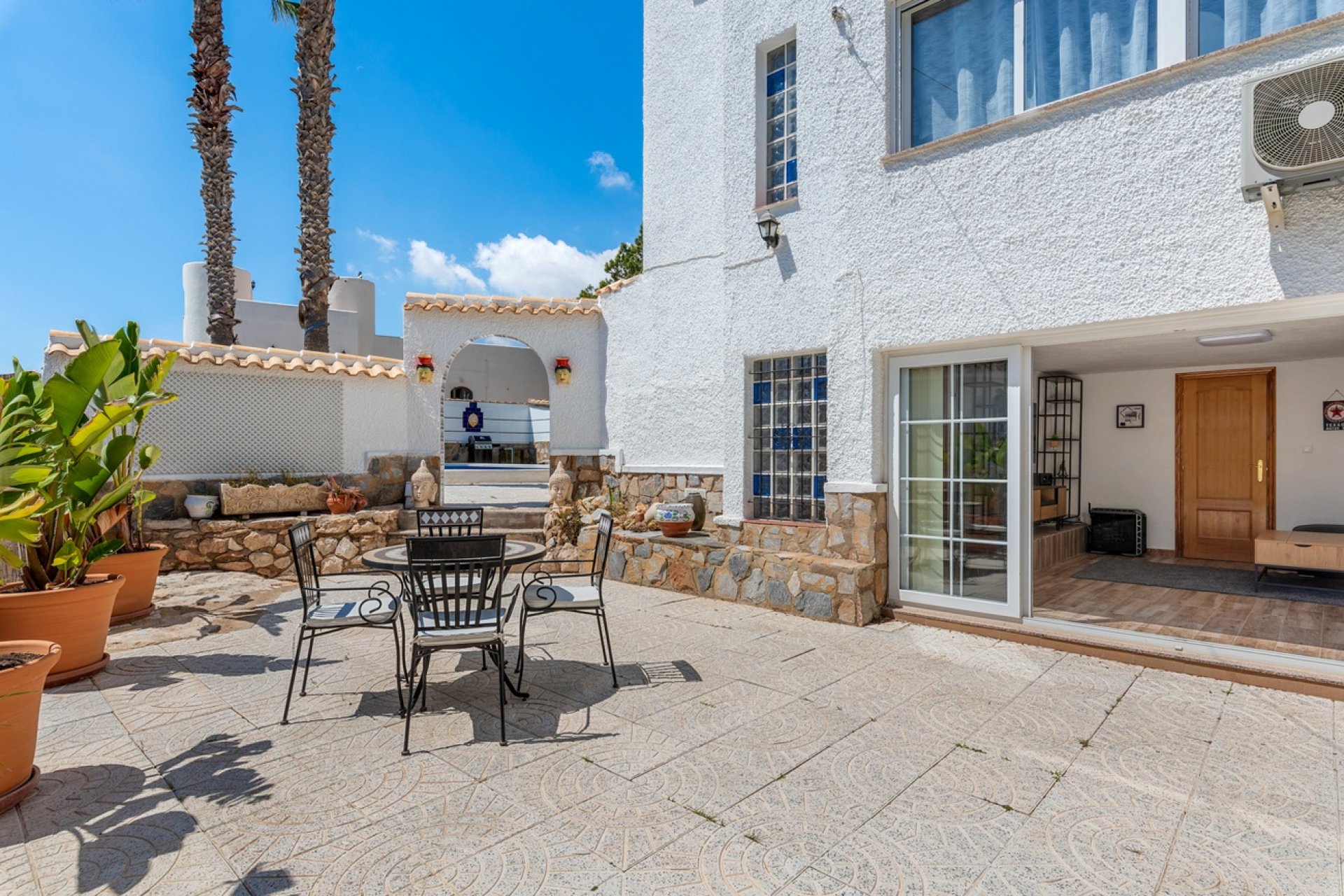 Resale - Villa -
Pinar de Campoverde - Costa Blanca