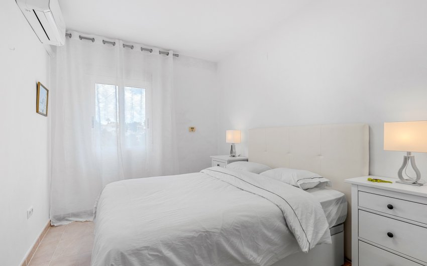 Resale - Villa -
Pinar de Campoverde - Costa Blanca