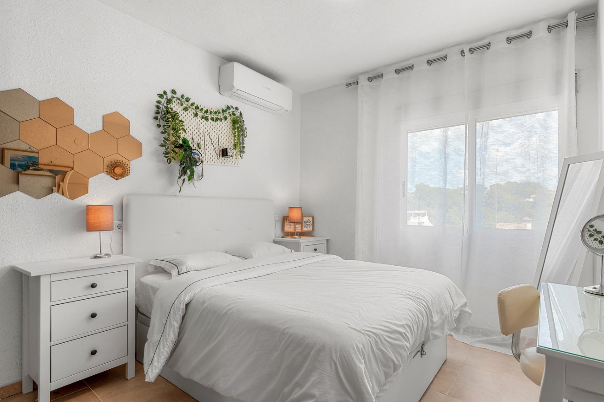 Resale - Villa -
Pinar de Campoverde - Costa Blanca
