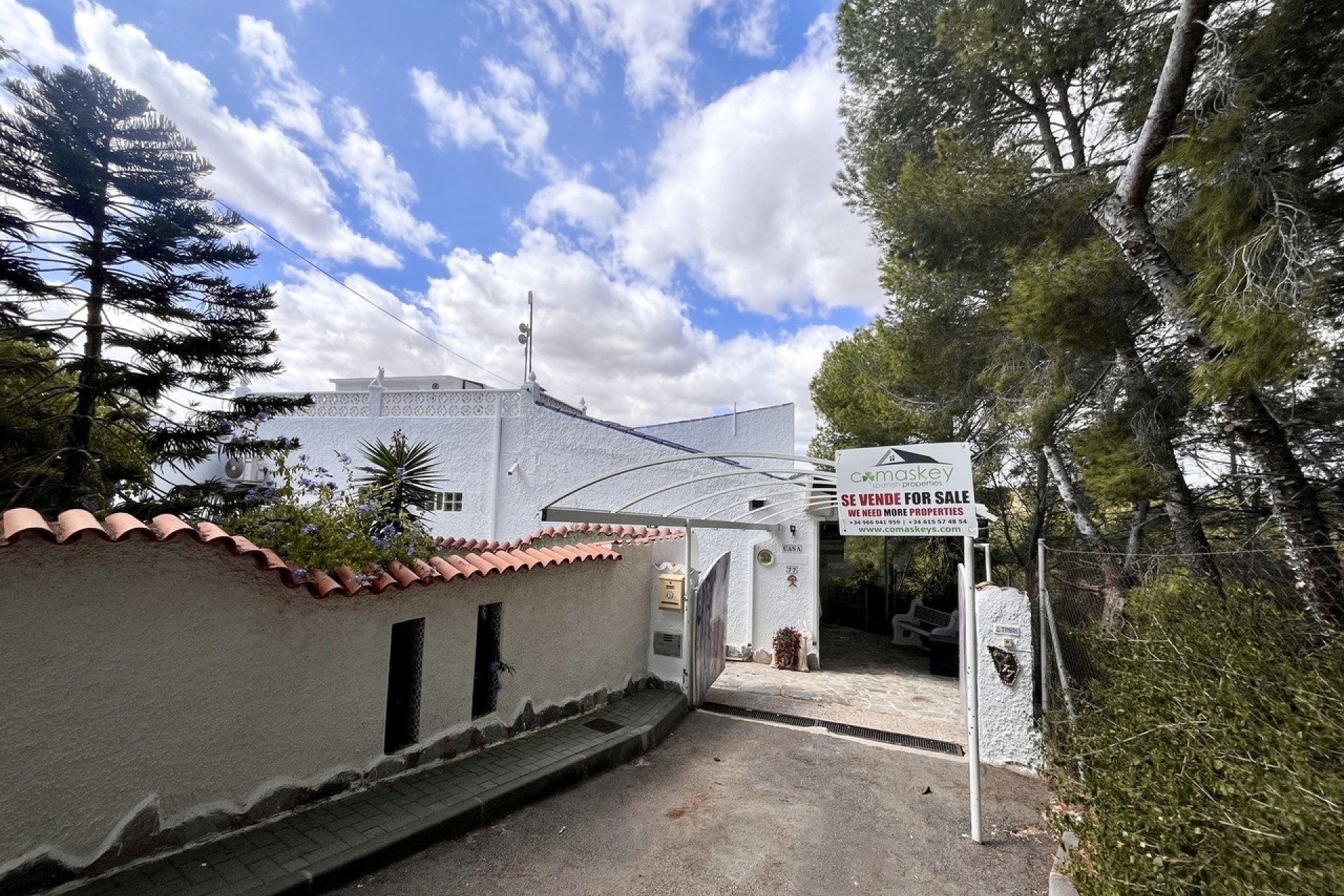 Resale - Villa -
Pinar de Campoverde - Inland