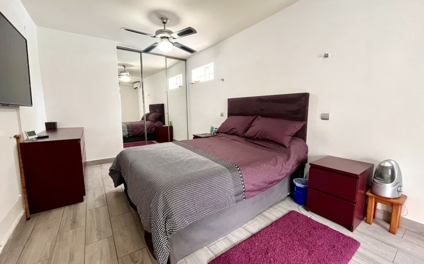 Resale - Villa -
Pinar de Campoverde - Inland