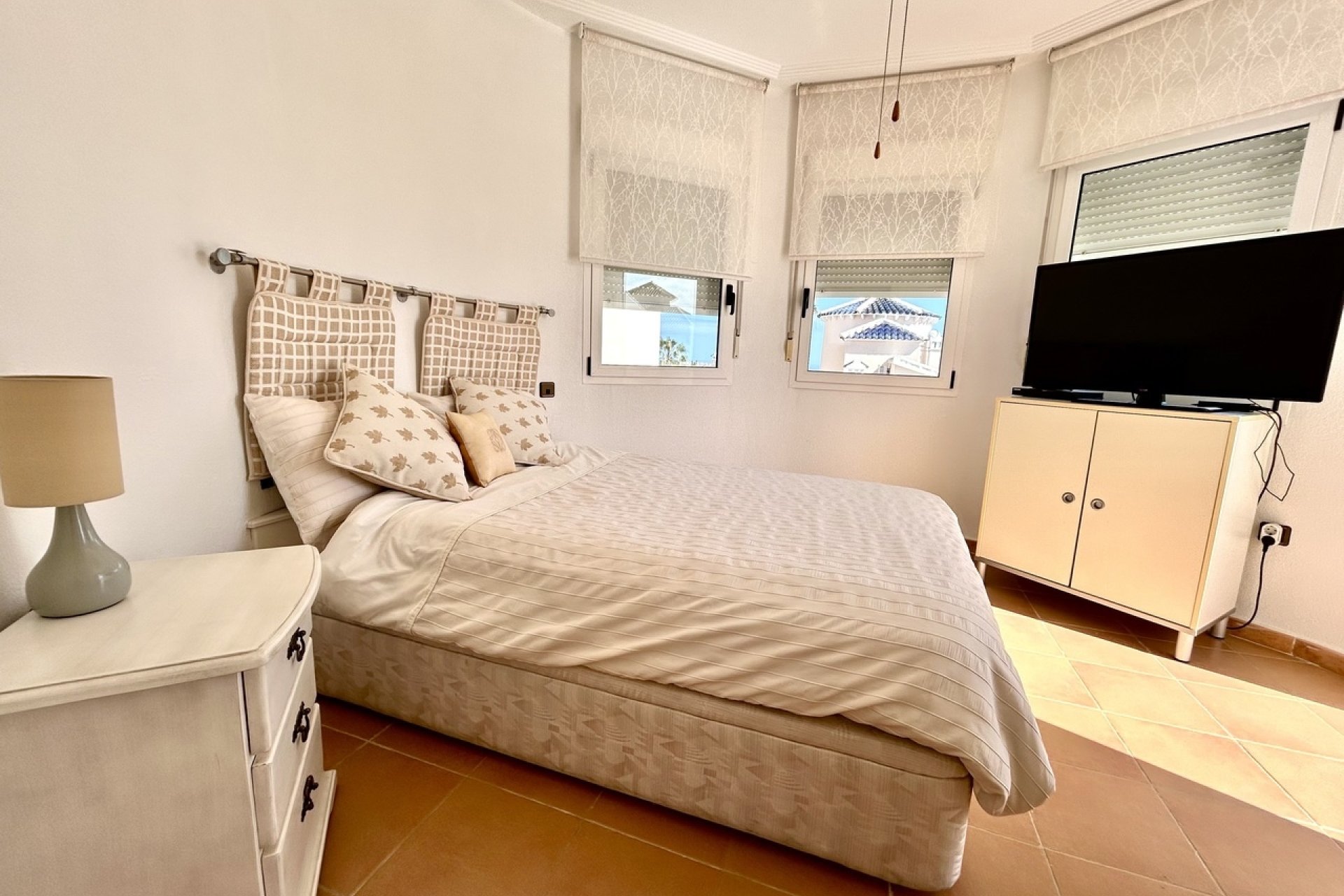 Resale - Villa -
Pinar de Campoverde - Inland