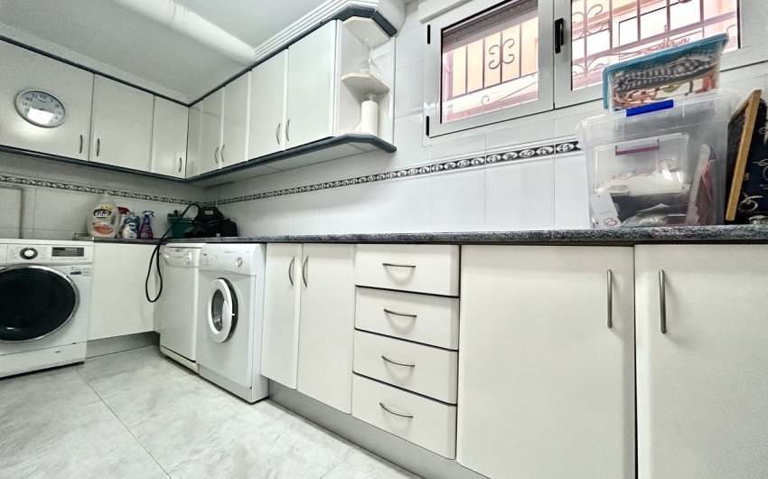 Resale - Villa -
Pinar de Campoverde - Inland