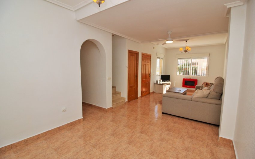 Resale - Villa -
Playa Flamenca