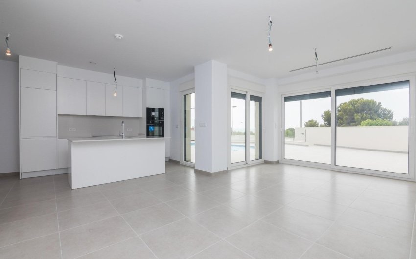 Resale - Villa -
Polop - Alberca