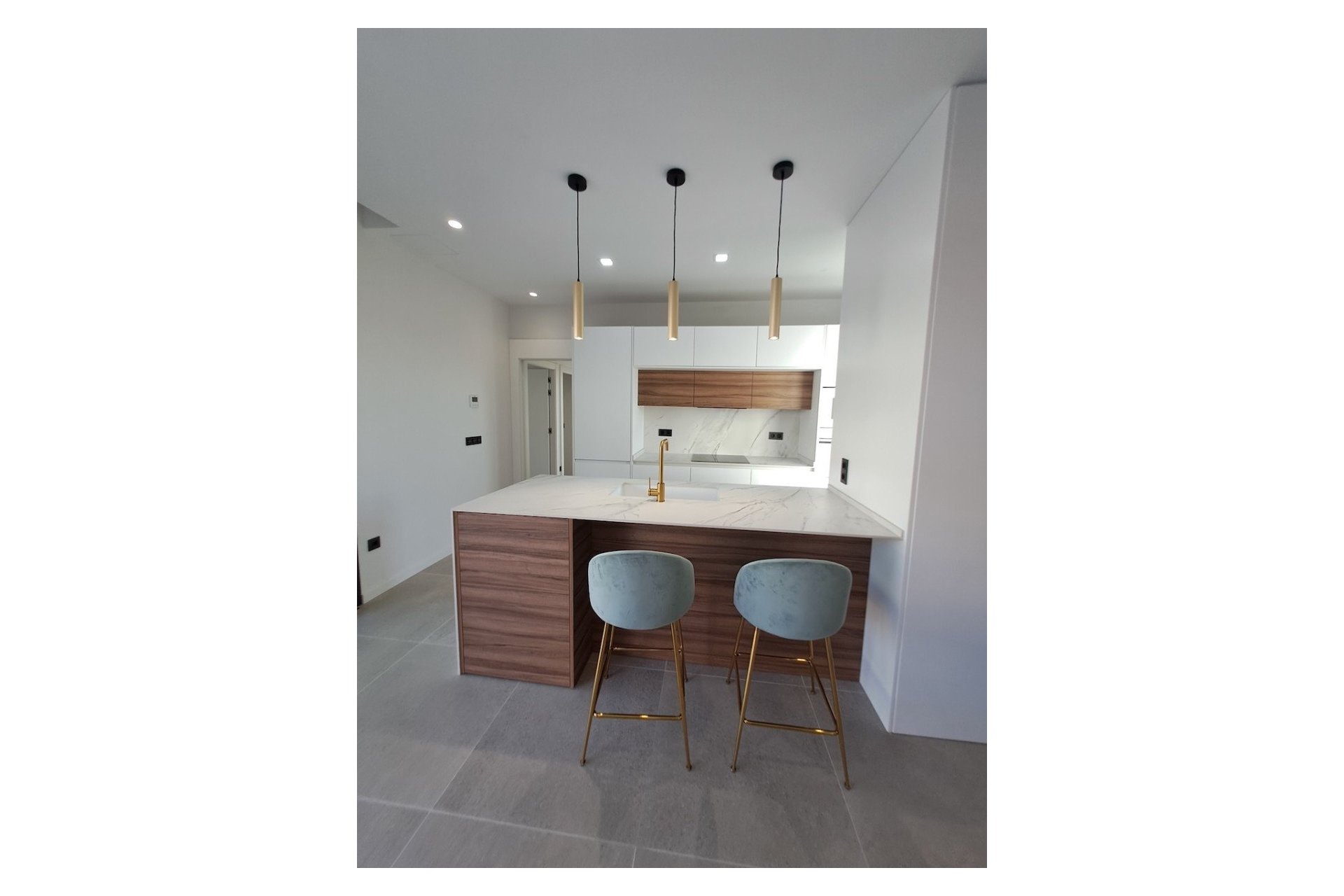 Resale - Villa -
Polop - Urbanizaciones