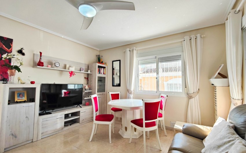 Resale - Villa -
Rojales - Ciudad Quesada - Ciudad Quesada