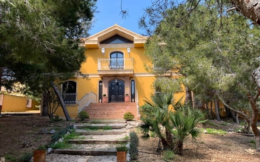 Resale - Villa -
Rojales - Ciudad Quesada