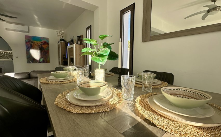 Resale - Villa -
Rojales - Ciudad Quesada