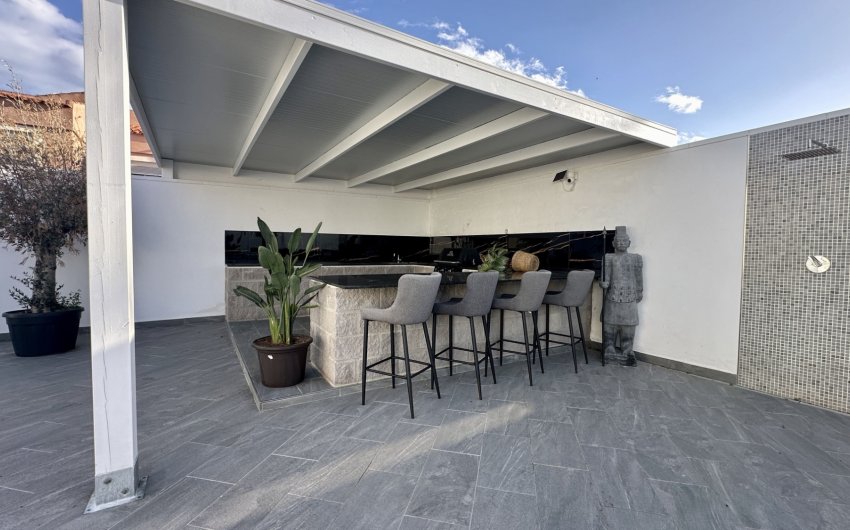 Resale - Villa -
Rojales - Ciudad Quesada