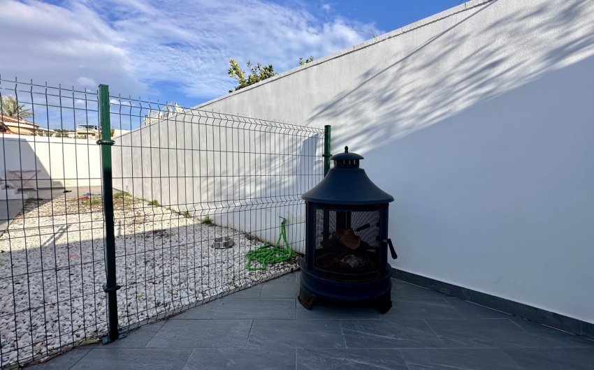 Resale - Villa -
Rojales - Ciudad Quesada