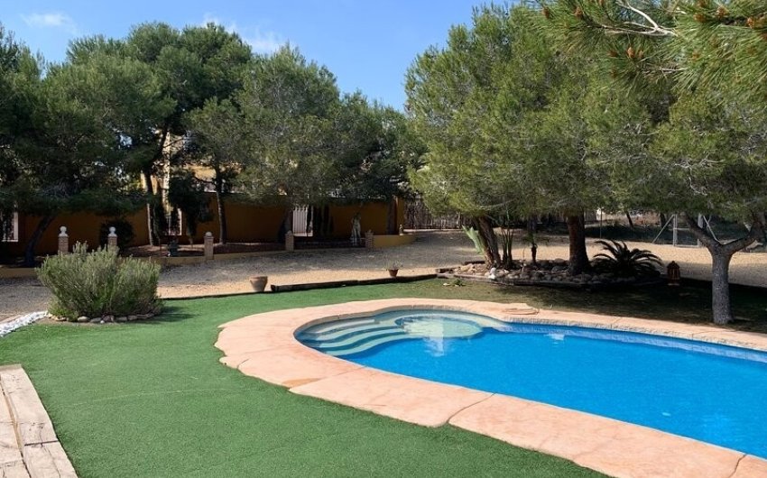Resale - Villa -
Rojales - Ciudad Quesada