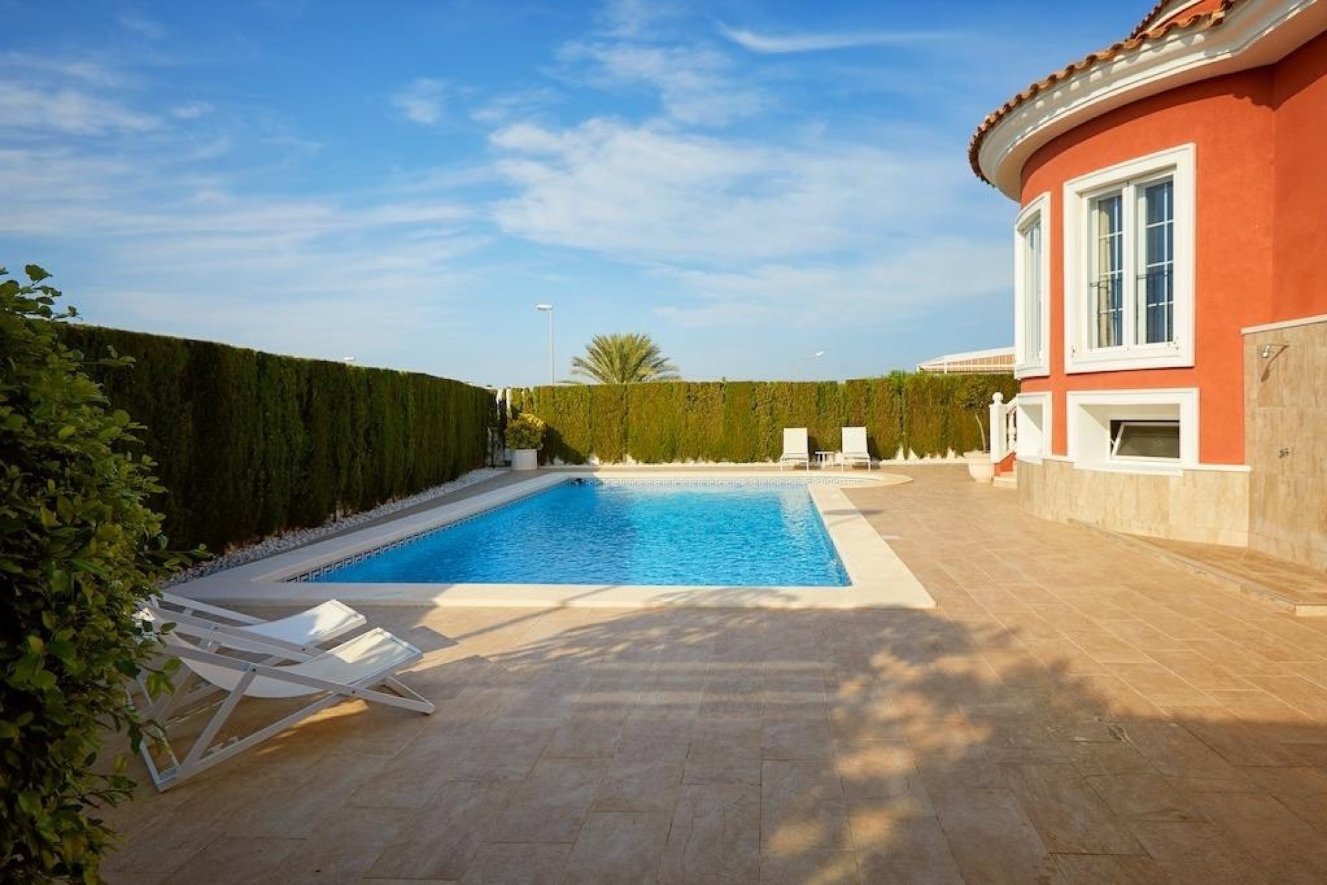 Resale - Villa -
Rojales - Inland