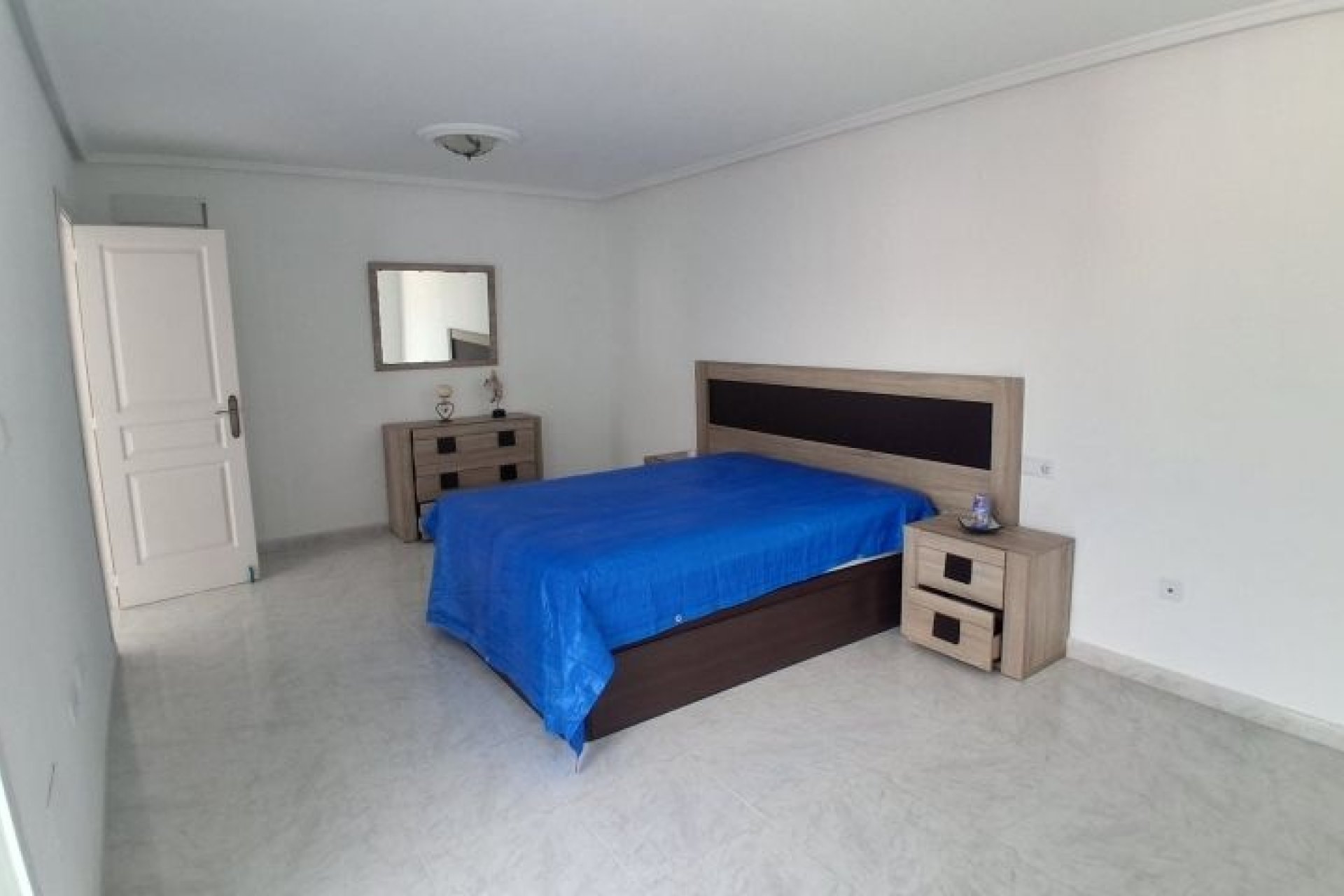 Resale - Villa -
Rojales - Inland