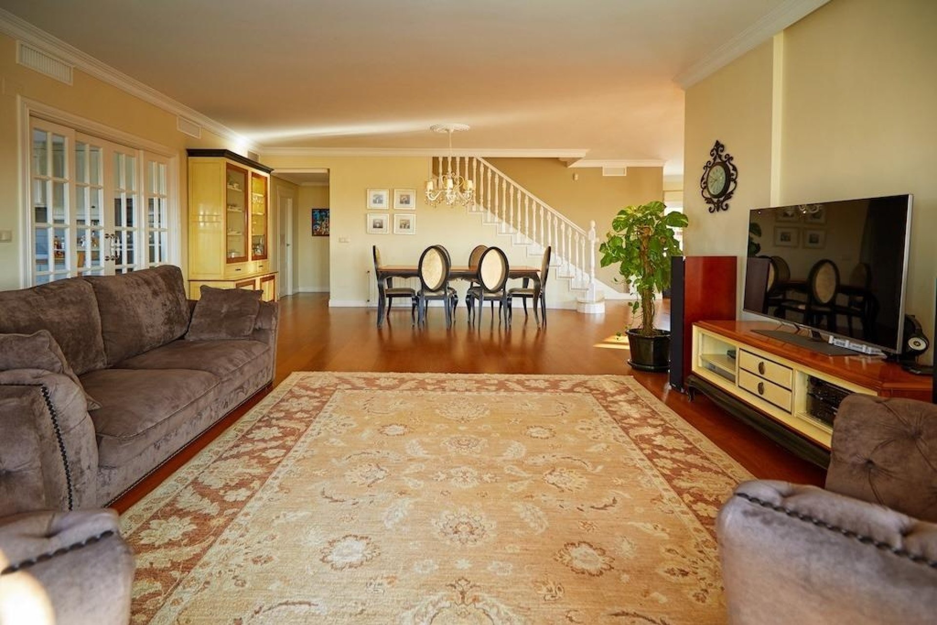 Resale - Villa -
Rojales - Inland