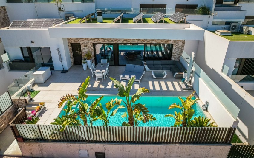 Resale - Villa -
Rojales - Inland