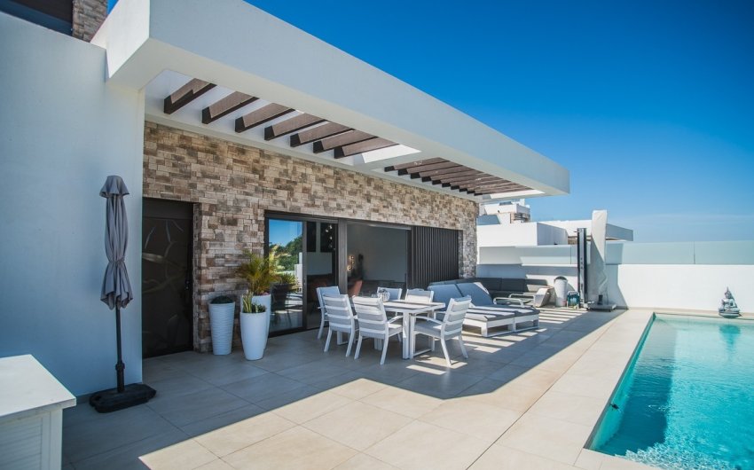 Resale - Villa -
Rojales - Inland