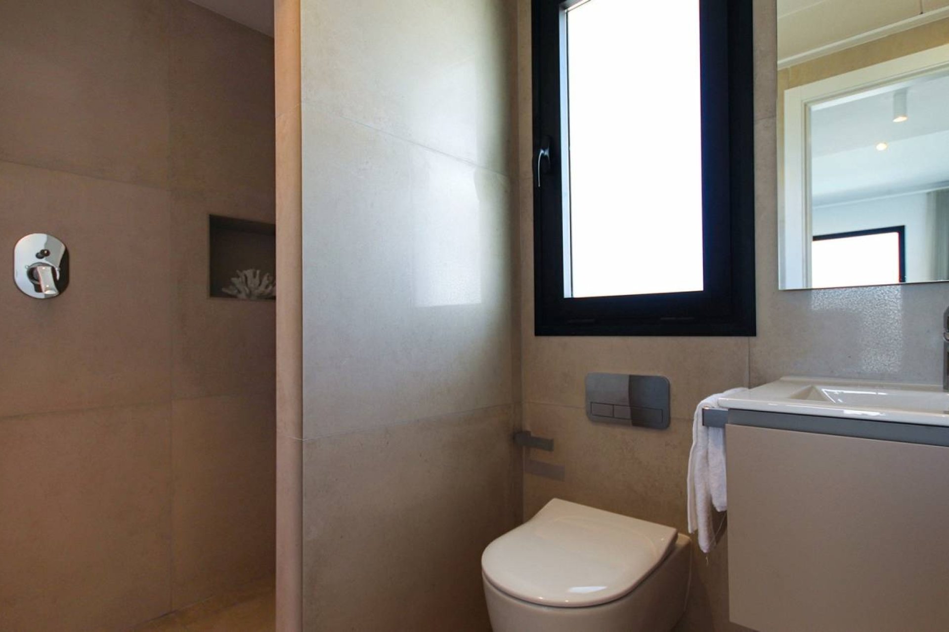 Resale - Villa -
Rojales - Inland