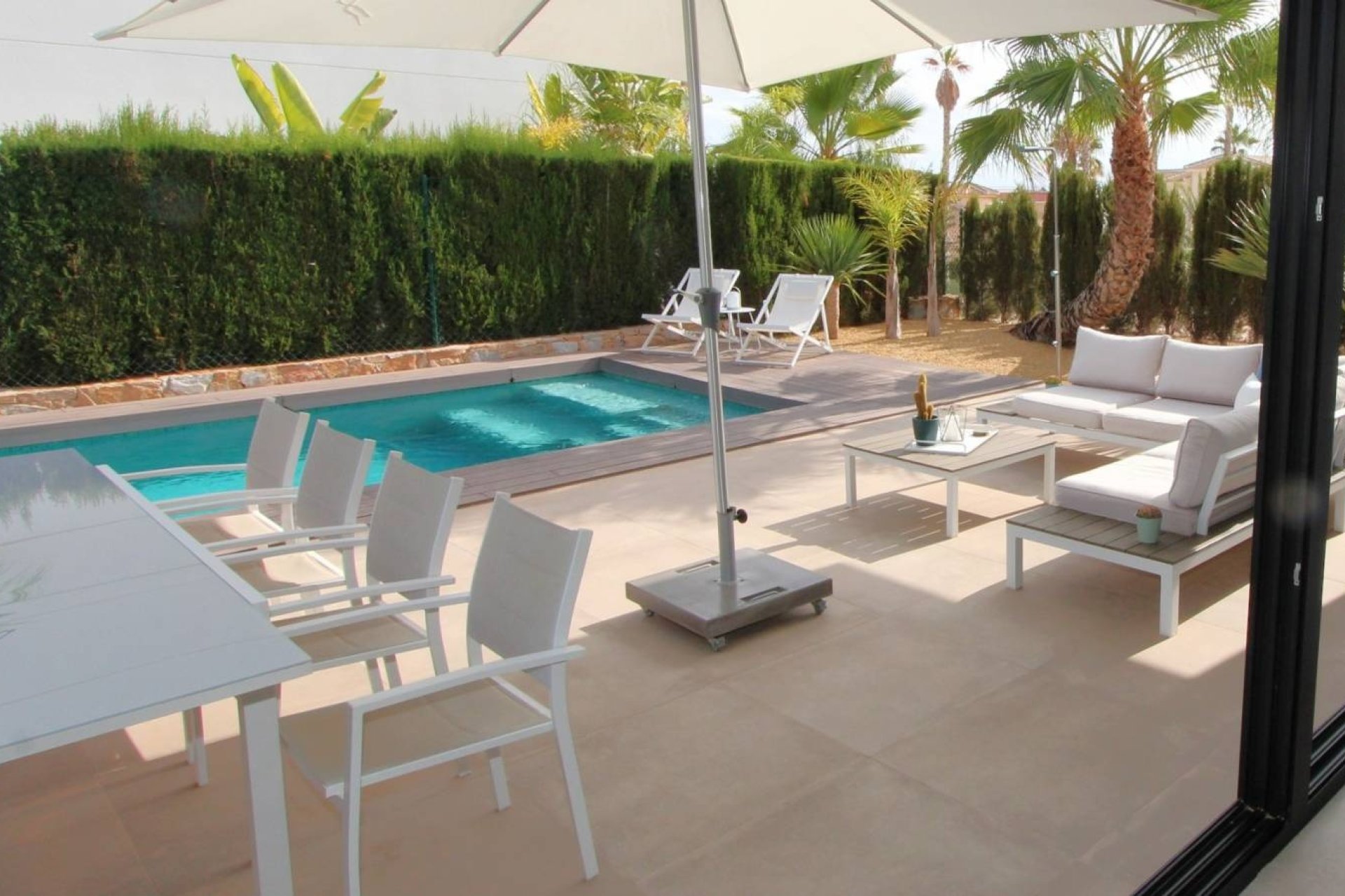 Resale - Villa -
Rojales - Inland