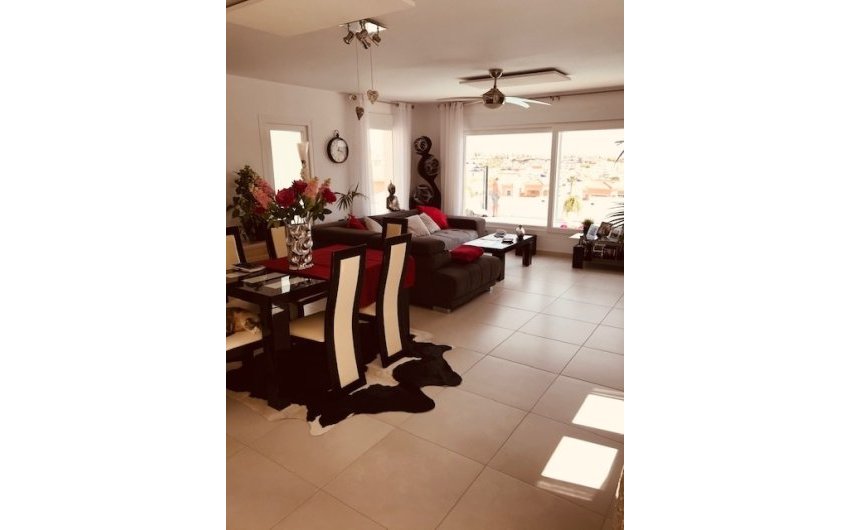 Resale - Villa -
Rojales - Inland