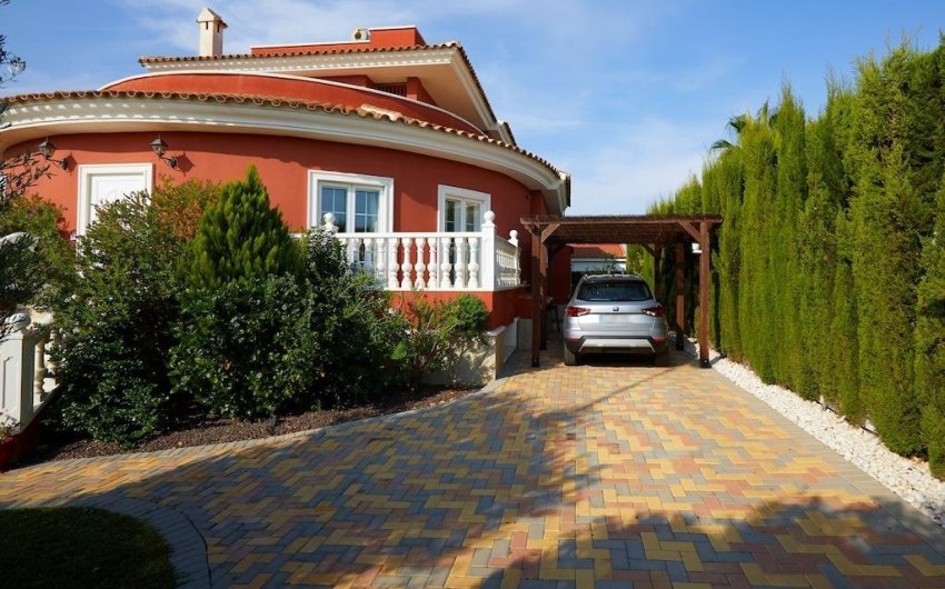 Resale - Villa -
Rojales - Inland