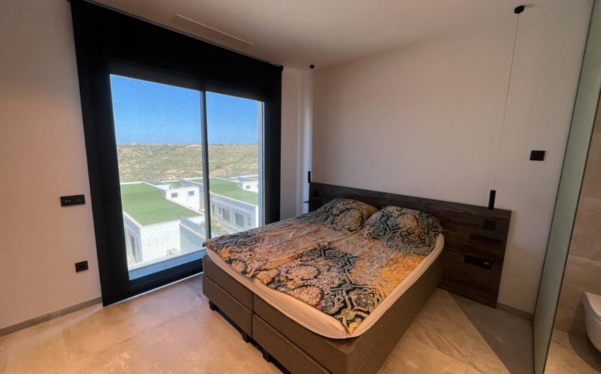 Resale - Villa -
Rojales - Inland