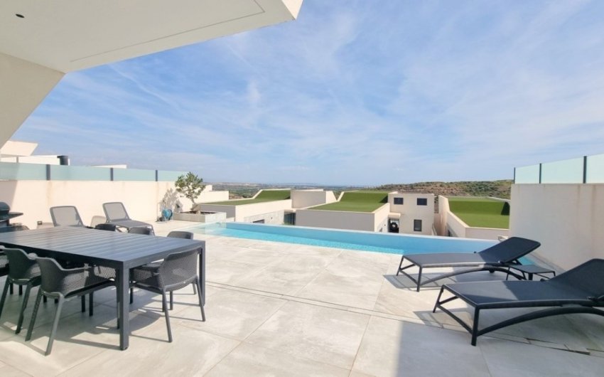 Resale - Villa -
Rojales - Inland