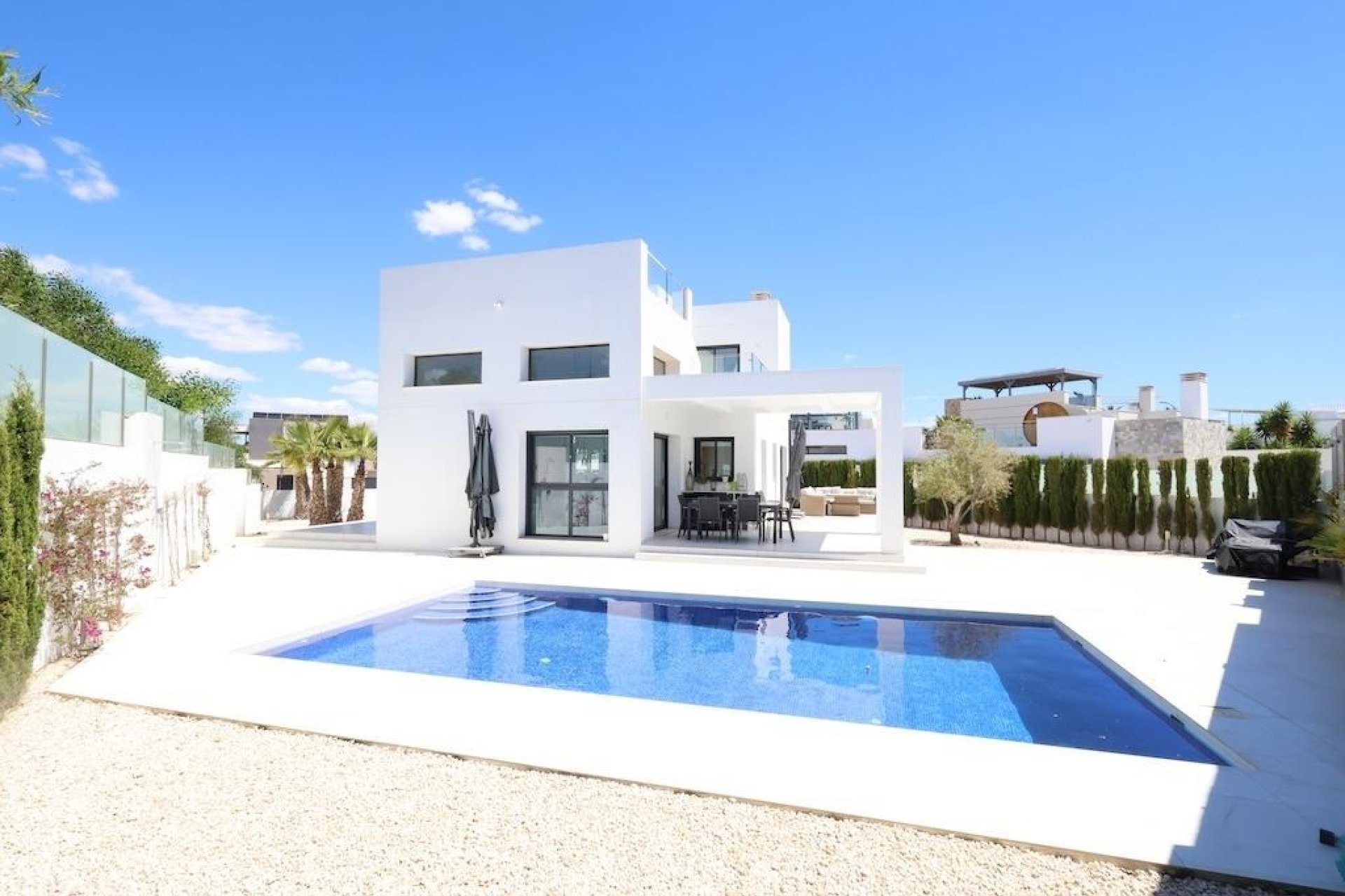 Resale - Villa -
Rojales - Inland