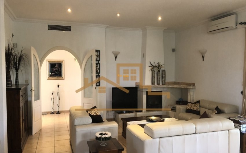 Resale - Villa -
Rojales - La Marquesa Golf