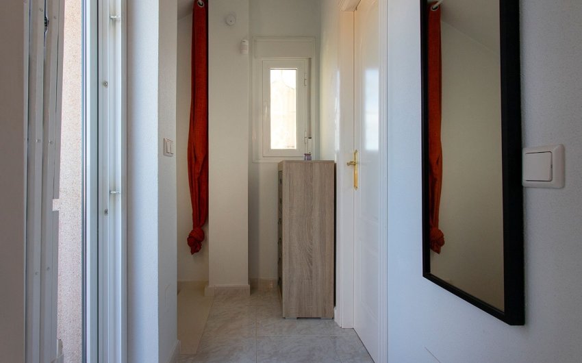 Resale - Villa -
Rojales - Pueblo