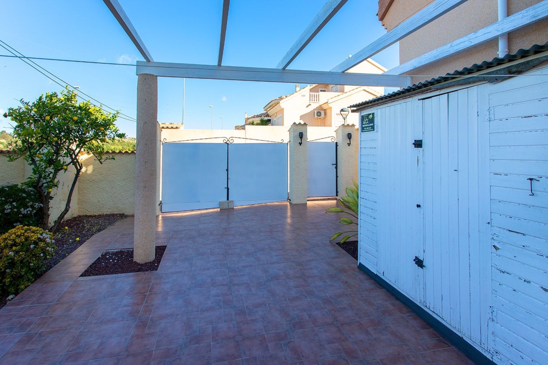 Resale - Villa -
Rojales - Pueblo