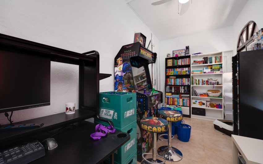Resale - Villa -
San Fulgencio - Costa Blanca