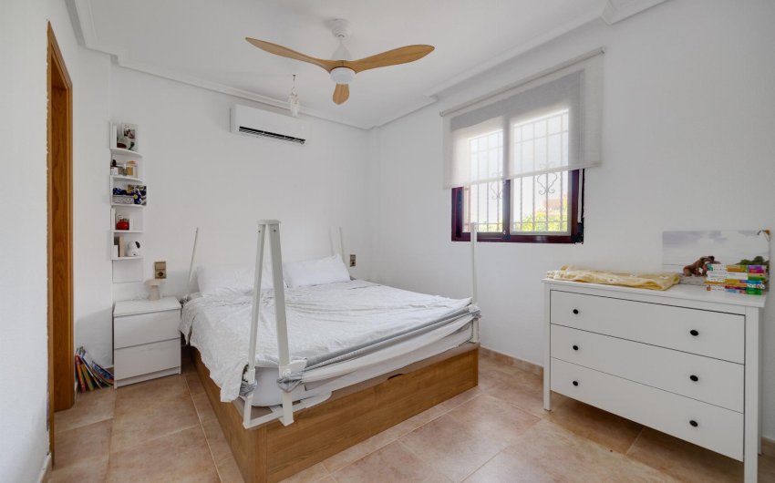 Resale - Villa -
San Fulgencio - Costa Blanca