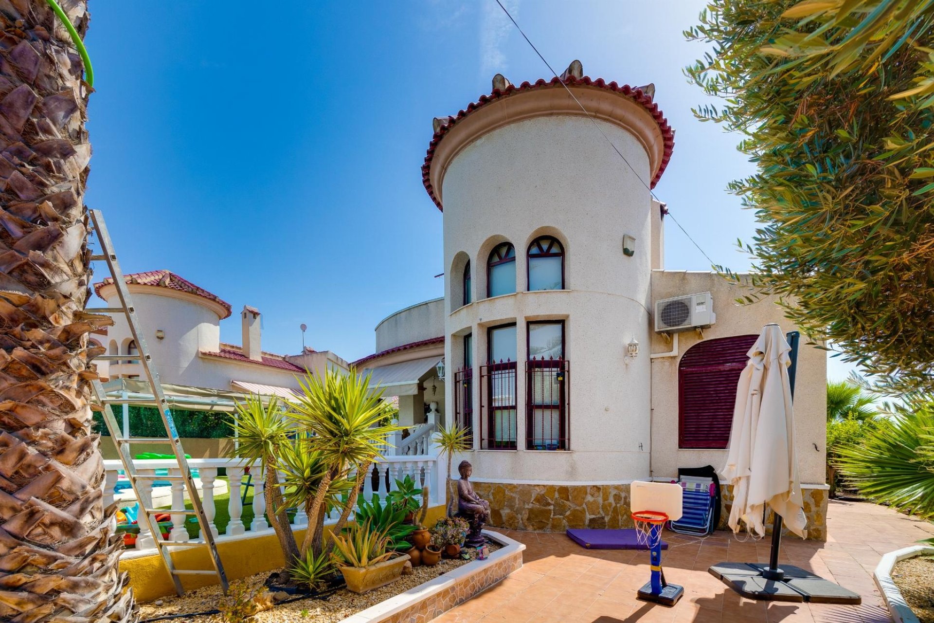 Resale - Villa -
San Fulgencio - Costa Blanca