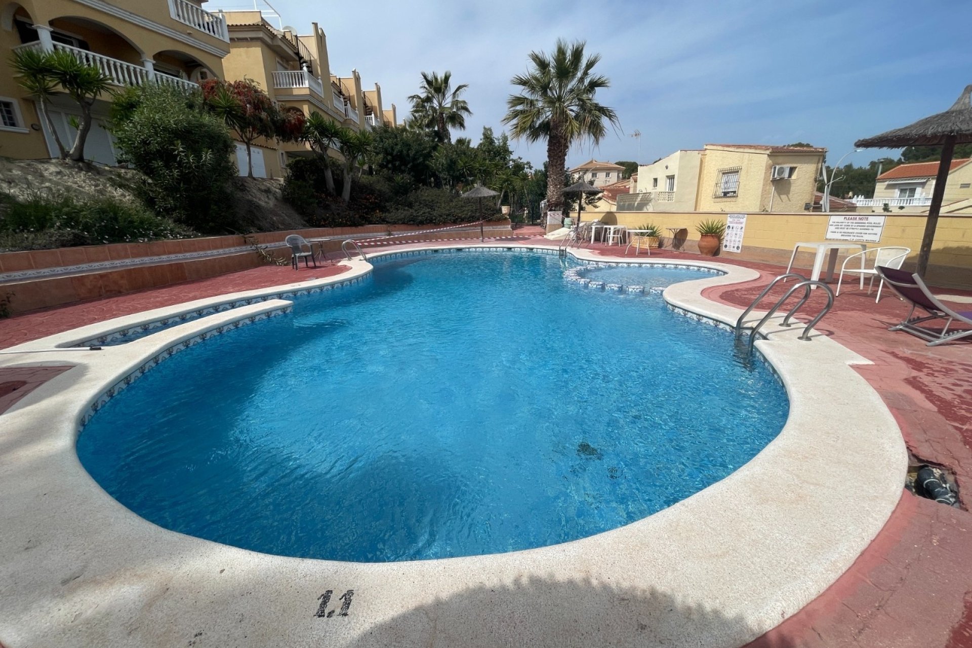 Resale - Villa -
San Fulgencio - Costa Blanca