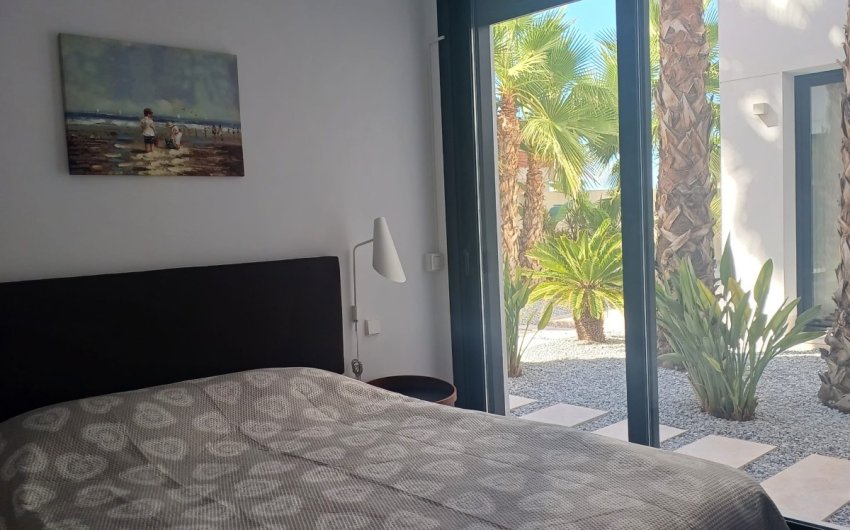 Resale - Villa -
San Fulgencio - La Marina