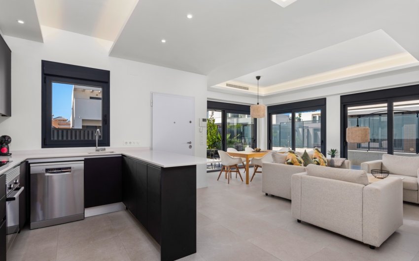 Resale - Villa -
San Fulgencio - La Marina