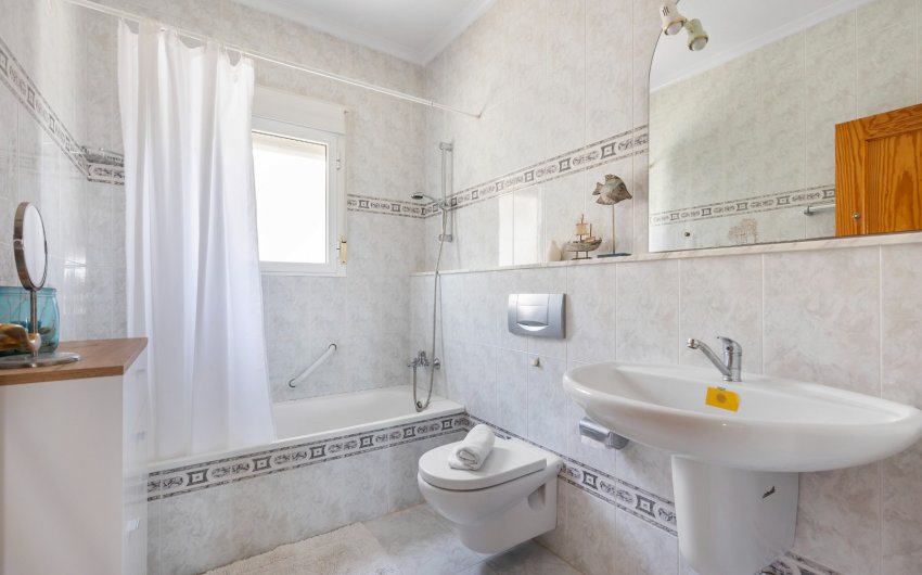 Resale - Villa -
San Fulgencio