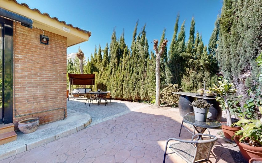 Resale - Villa -
San Juan - San Juan de Alicante